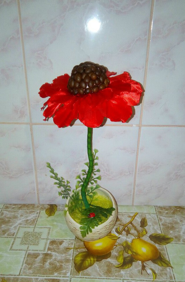 Topiary “Flower of Passion” (1) - 536 Topiary “Flower of Passion” (1) - 536