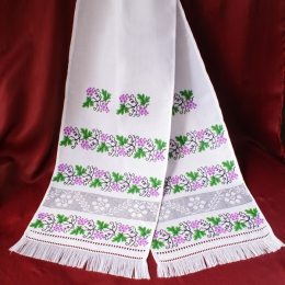 Rushnyk “Vine“ (1)